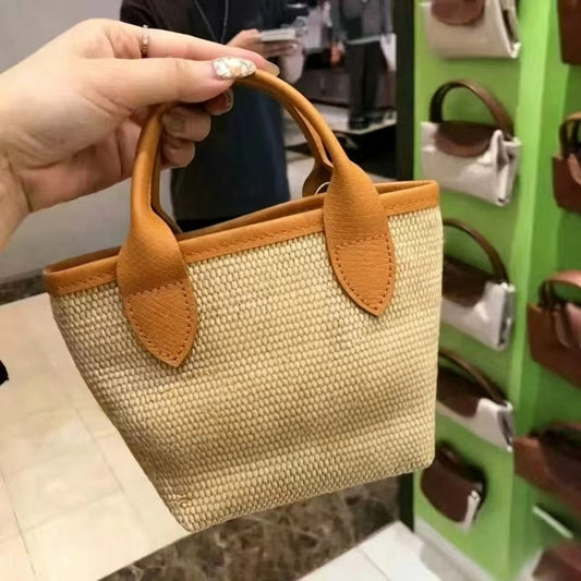 T588-1101 Summer Fashion Backpack