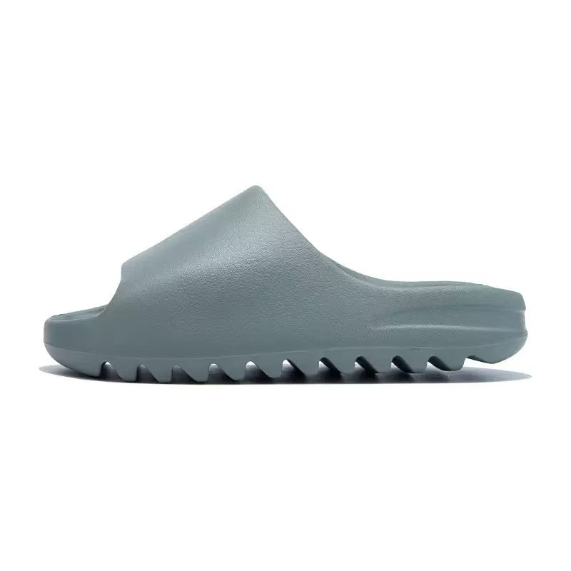 T588-968  Loose slippers, flat bottomed sports and leisure shoes