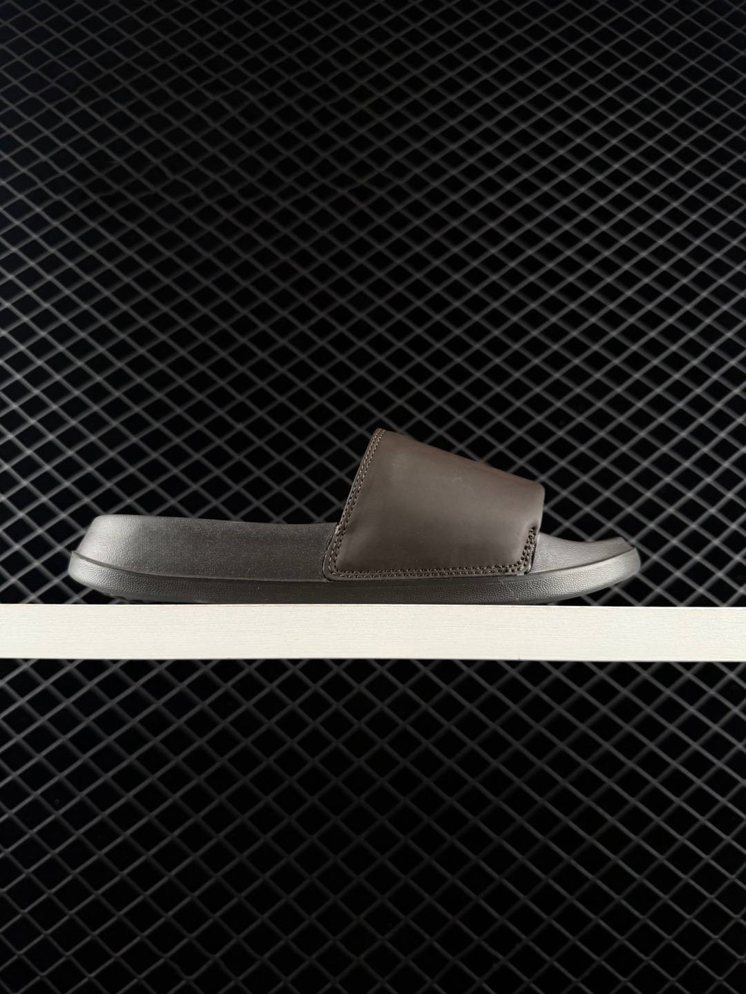 T588- 1241 Casual outdoor slippers