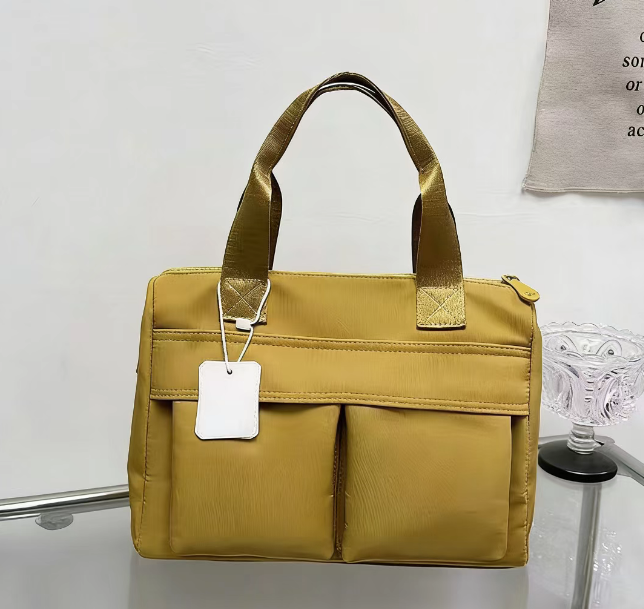 T588-1054 Niche commuting business versatile single shoulder crossbody bag