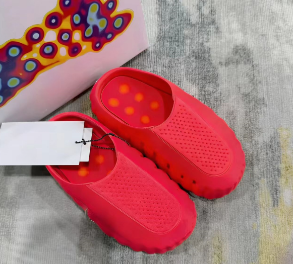 T588-1044   Children's new comfortable fit breathable sports sandals