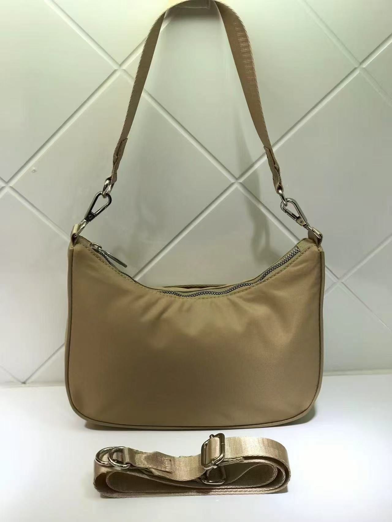 T588-892 Adjustable shoulder and armpit bag with diagonal cross for casual use
